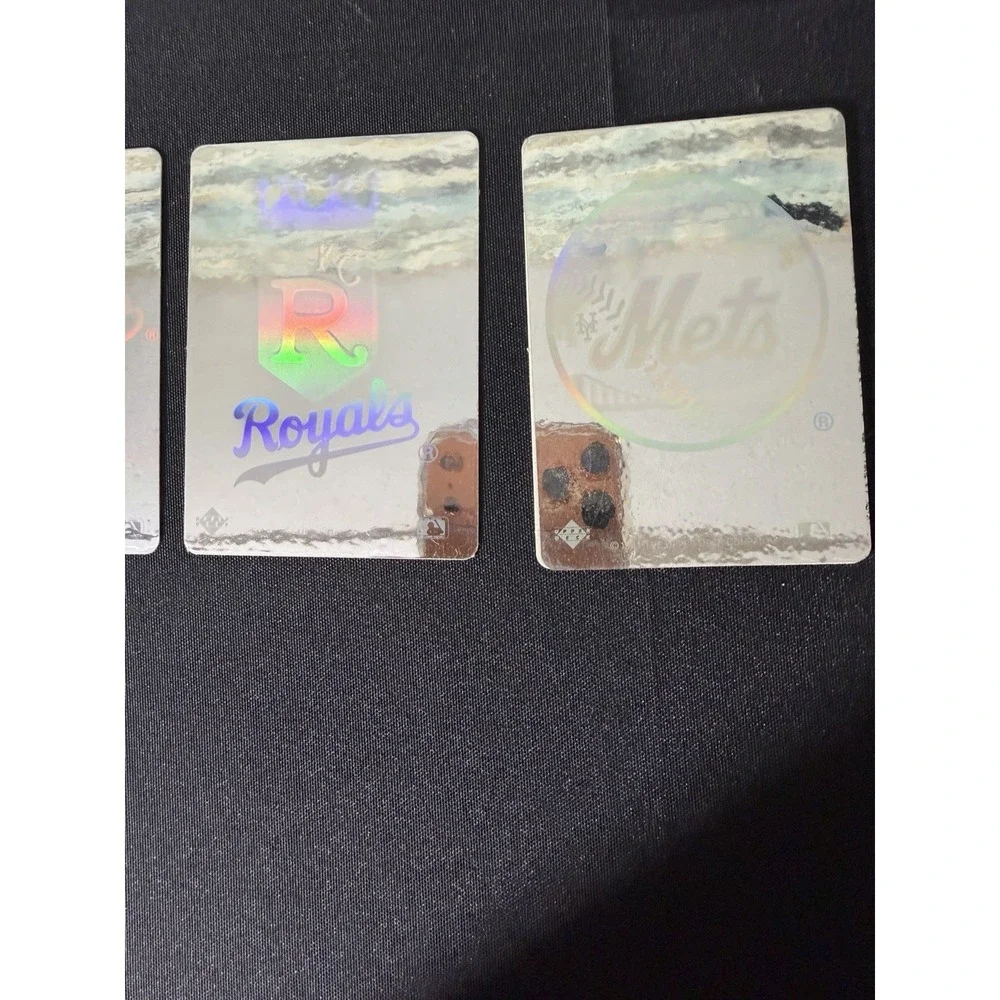 1991 Upper Deck baseball card lot hologram Team Logos 4 MLB trading‎ cards Holo